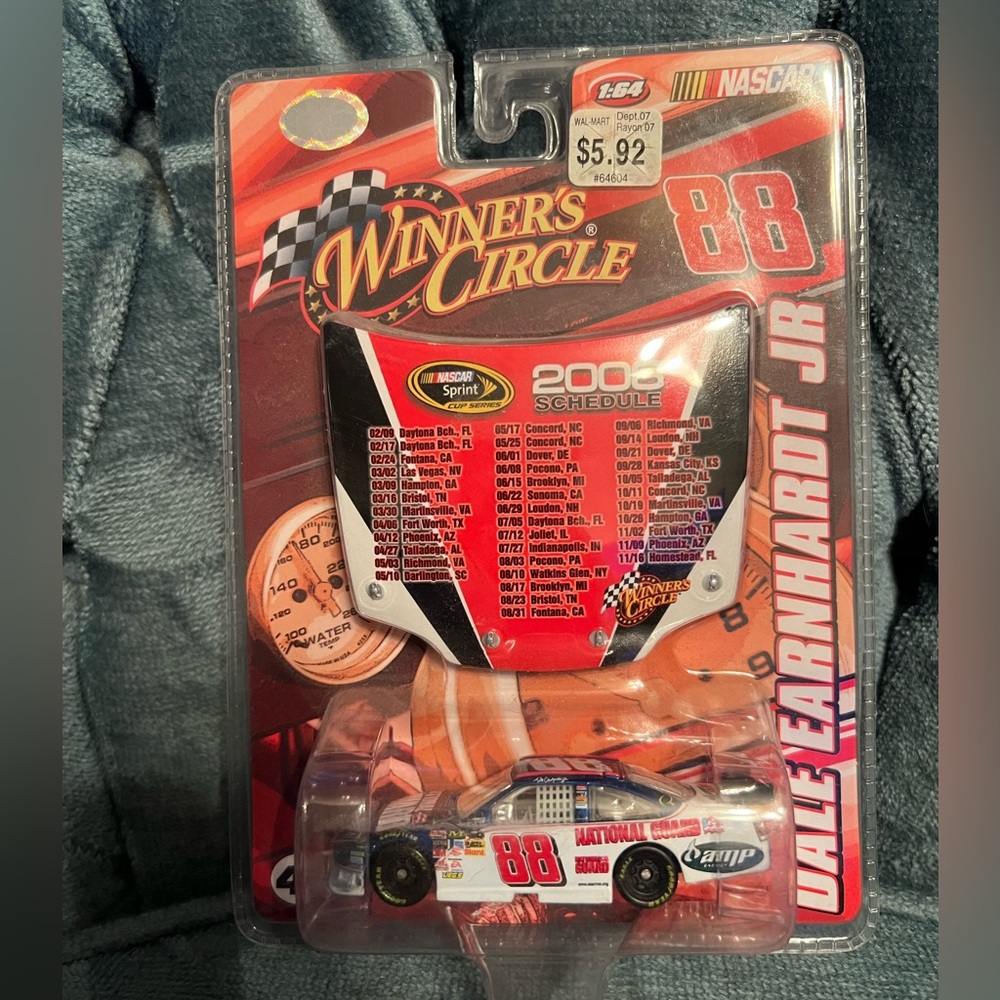 NASCAR Dale Earnhardt jr #88 2008 Schedule 1:64 scale car blue
